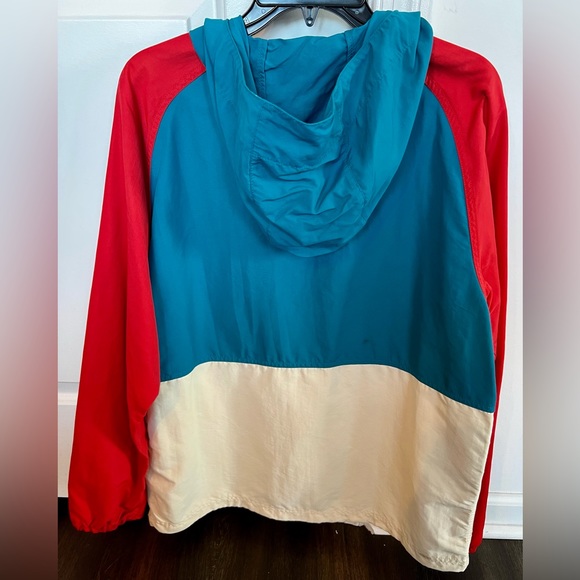 L.L. Bean Men’s Pullover Rain resistant - Picture 4 of 4